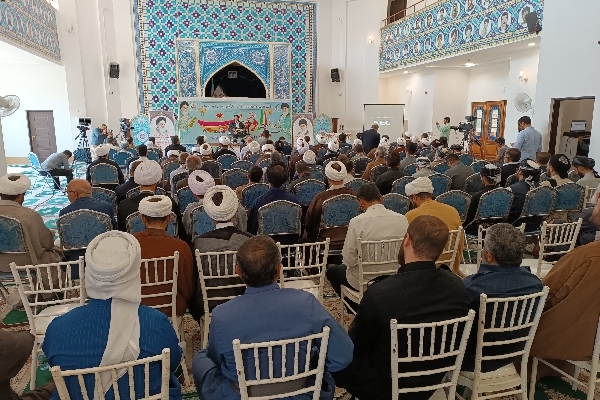 مولودی‌خوانی حلقه اتصالی میان مردم با پیامبر