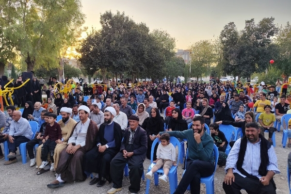 برگزاری مراسم جشن هفته وحدت و میلاد پیامبر مهر و رحمت (ص) و امام جعفر صادق (ع) در پارک شاهد سرپل‌ذهاب