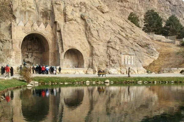 کرمانشاه هیچ جاذبه شهری برای گردشگران ندارد