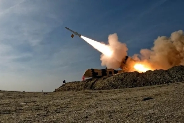 اثبات اقتدار ایران با حمله موشکی به صهیونیست‌ها