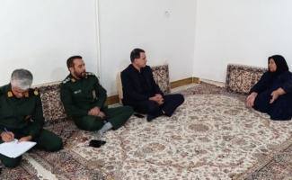 دیدار مسئولین با خانواده های معظم شهدای شهرستان