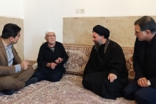 دیدار و سرکشی مسئولان سرپل‌ذهاب از خانواده‌های سالمند در شهرستان