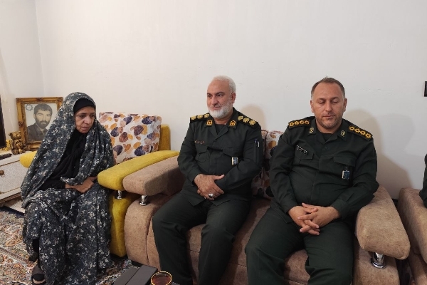 عزت امروز را مدیون خون شهدا هستیم