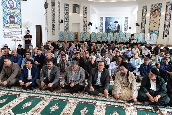 برگزاری مراسم رونمایی از اسناد مالکیت اراضی کشاورزی در شهرستانهای غربی استان