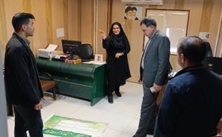 فرماندار سرپل‌ذهاب در بازدید سرزده خود از تعدادی از ادارات و بانک های سطح شهر نحوه خدمات رسانی در آنها را مورد بررسی قرار داد .