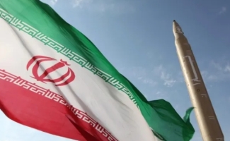 تهدیدات دشمن خللی در عزم ایرانیان وارد نمی‌کند