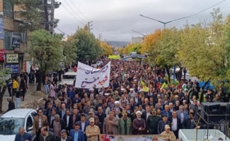 حضور پرشور مردم سرپل‌ذهاب در راهپیمایی ۱۳ آبان