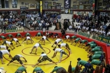 ضرورت توجه ویژه به ورزش‌های زورخانه‌ای در کرمانشاه