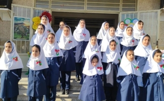 برگزاری مراسم هفته کتاب و کتابخوانی در دبستان هیات امنایی حدیث شهرستان سرپل‌ذهاب