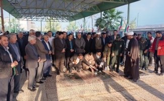 گلباران مزار شهدای سرپل‌ذهاب بمناسبت هفته بسیج