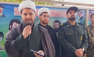 مزار شهدای حرم مطهر احمدبن اسحاق(ره) در سرپل‌ذهاب غباروبی و عطرافشانی شد