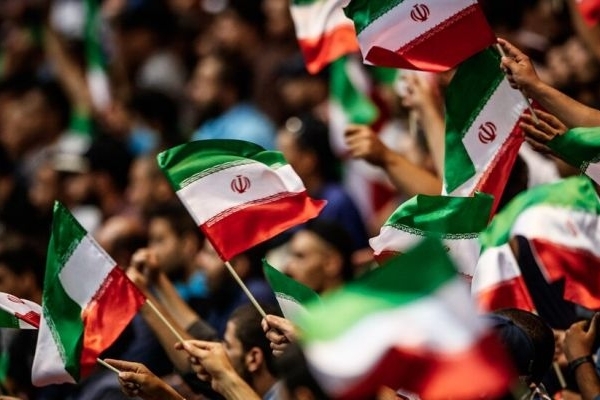 بصیرت ملت سد محکمی مقابل فتنه‌هاست