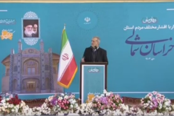 با کمک مردم مشکلات حل می‌شود/ امروز زمان عمل کردن است