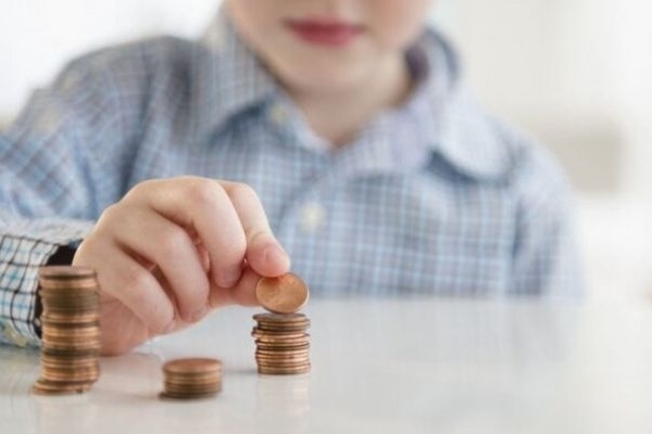 تربیت اقتصادی فرزندان ضامن آینده جامعه است