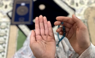 آیین معنوی اعتکاف در مساجد شهرستان سرپل‌ذهاب