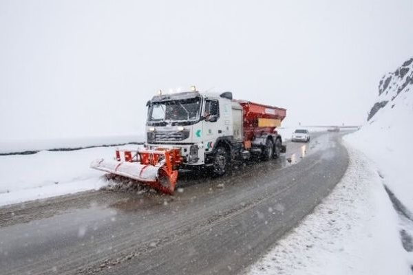 برف‌روبی ۶ هزار کیلومتر از جاده‌های کرمانشاه