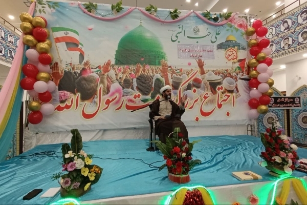 عید بعثت پیامبر (ص) در حرم مطهر احمد ابن اسحاق (ره) در سرپلذهاب برگزار شد