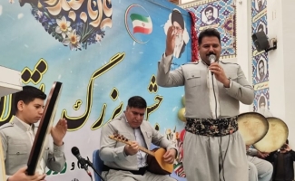 جشن بزرگ میلاد سرداران کربلا و جشن پیروزی انقلاب در سرپل ذهاب برگزار شد