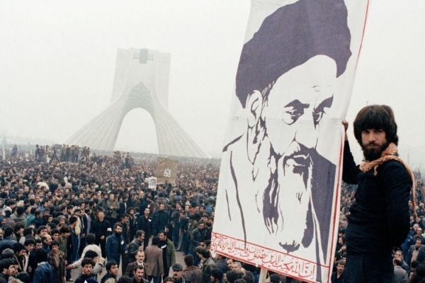 ضرورت اصلاح روایت‌های نادرست تاریخی