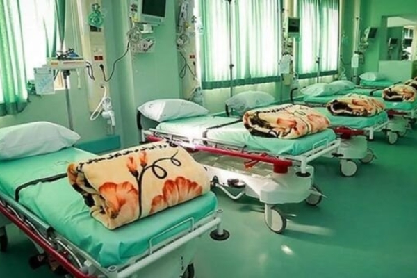 ترخیص همه مصدومان بستری شده حادثه واژگونی اتوبوس دانش‌آموزان کرمانی از بیمارستان