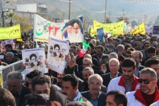 مردم سرپلذهاب در یوم‌الله ۲۲ بهمن حماسه‌ساز شدند