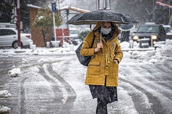 بارش باران و برف در بیشتر استان‌ها