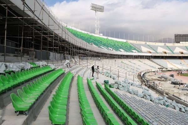 برگزاری دیدارهای استقلال و پرسپولیس در آزادی