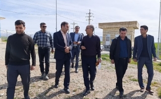 بازدید فرماندار شهرستان از بخش‌های مختلف طرح سامانه گرمسیری