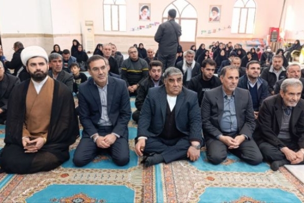 برگزاری آئین تجلیل از خانواده های معظم شهداء و ایثارگران شهرستان