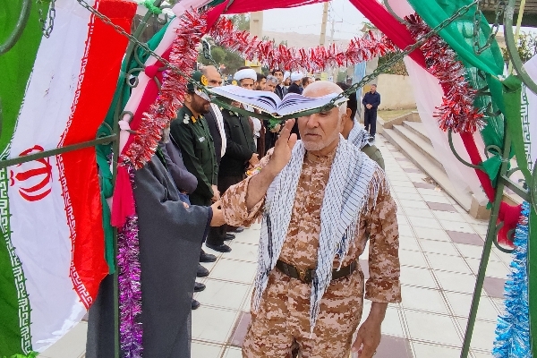 اعزام کاروان دانش‌آموزی سرپل‌ذهاب به مناطق عملیاتی غرب کشور