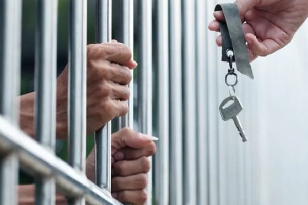 مجازات‌های جایگزین حبس باعث کاهش تعداد زندانیان می‌شود