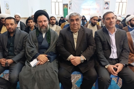 نشست تخصصی نماینده مردم در مجلس شورای اسلامی با روحانیون سرپل ذهاب برگزار شد.