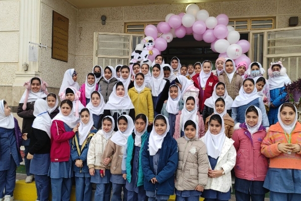 آغاز توزیع شیر رایگان در مدارس سرپل‌ذهاب به روایت تصویر