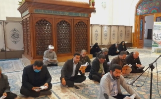 دعای ندبه در حرم مطهر احمد بن اسحاق قمی؛ تجلی اشک و انتظار عاشقان اهل بیت