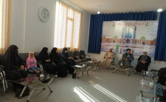 جلسه مبلغین و مبلغات سرپل‌ذهاب برای تعیین محتوای فرهنگی مراسم اعتکاف برگزار شد