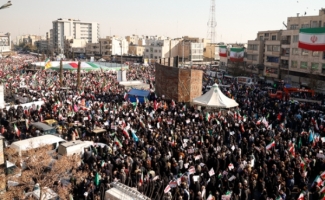 خیزش مردم تهران علیه تروریست‌های مسلح