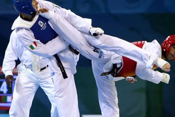 تکواندو شهرستان کنگاور با کمبود مربی مواجه است