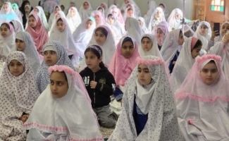 جشن بندگی دانش آموزان سرپل‌ذهابی برگزارشد