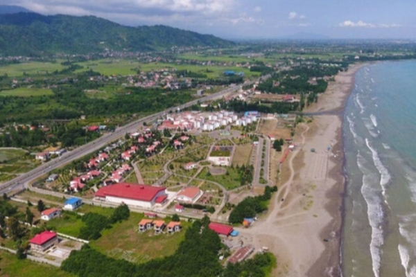 ساحل خزر در چنگ ویلاهای لوکس+عکس