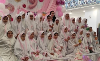 مراسم باشکوه جشن تکلیف و عبادت برای دانش‌آموزان سرپل ذهابی