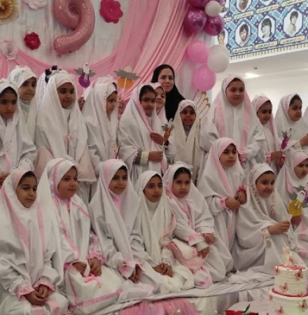 مراسم باشکوه جشن تکلیف و عبادت برای دانش‌آموزان سرپل ذهابی