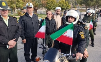 همزمان با فرارسیدن دهه فجر رژه موتوری و استقبال نمادین از ورود تاریخی امام خمینی (ره) به میهن اسلامی صورت گرفت