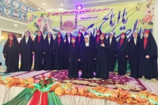 برگزاری جشن بزرگ انقلاب و  نیمه شعبان در مصلی حرم احمد ابن اسحاق (ره)سرپلذهاب /‌ طنین ندای زیبای یامهدی(‌عج) در شب ولادت منجی عالم بشریت