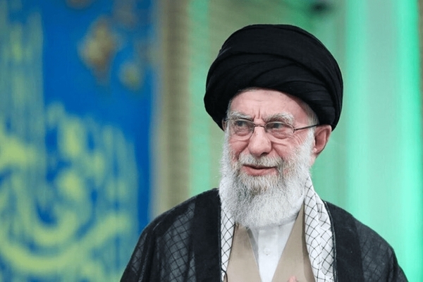 موافقت رهبر انقلاب با عفو و تخفیف مجازات دو هزار محکوم