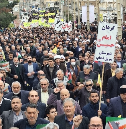 مردم «مشهدِ مظلومانِ فاتح» سرپل‌ذهاب در یوم‌الله ۲۲ بهمن حماسه‌ساز شدند