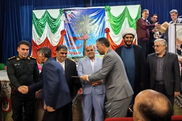 برگزاری همایش تجلیل از خانواده‌های معظم شهدا و ایثارگران در قصرشیرین