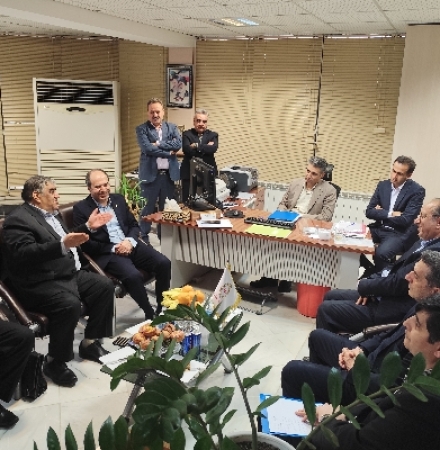 پیگیری امهال و بخشودگی جرائم وام‌های زلزله‌زدگان در نشست نماینده مجلس با مدیران بانک ملی