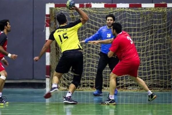 تیم زاگرس با نسل بومی به لیگ بازمی‌گردد