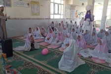 مراسم جشن تکلیف دانش‌آموزان دختر در مدرسه لاله شهرستان سرپل‌ذهاب برگزارشد