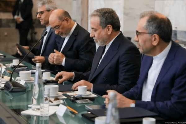 رویترز: دور سوم مذاکرات ایران و آمریکا اوایل مارس برگزار می‌شود